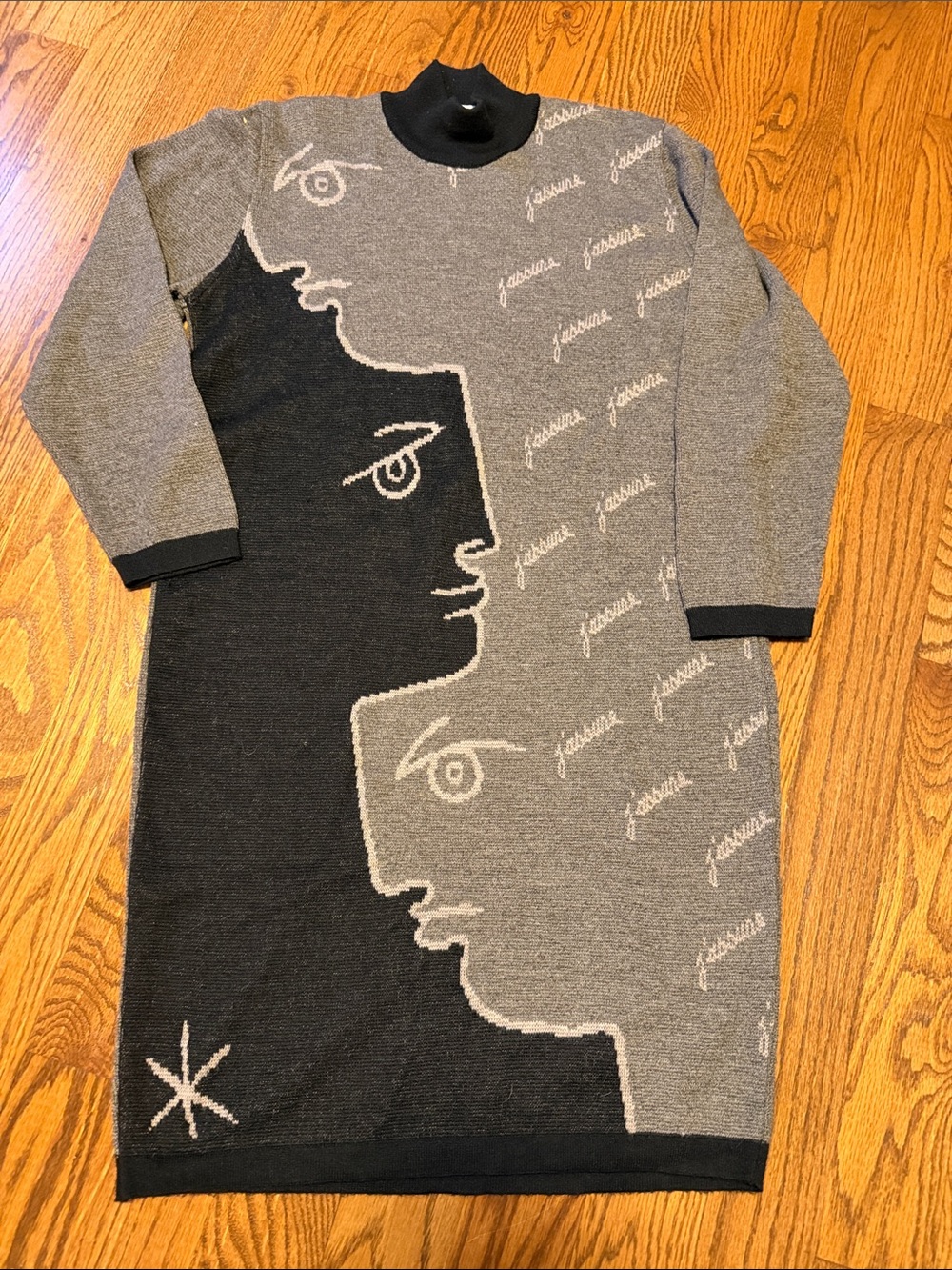 Rodier wool blend sweater dress FACES - VINTAGE  ptp 20"
